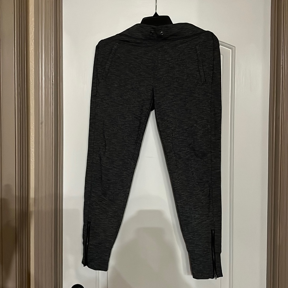 Like new lady’s leggings